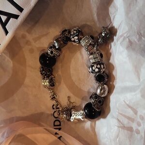 Pandora hp dog bracelet bagged tagged and white pouch was mine never wore